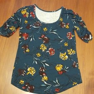 Maurices 24/7 tee, never worn!